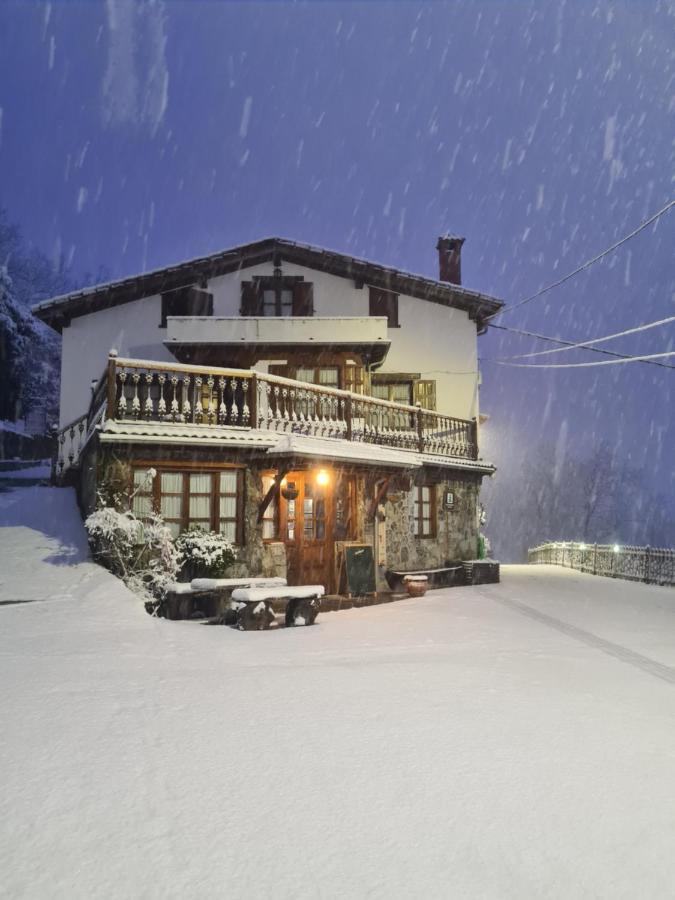 Hotel Rural El Sestil Dobres Kültér fotó