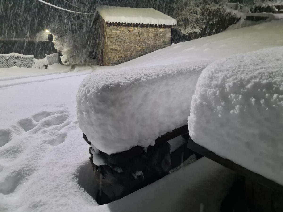 Hotel Rural El Sestil Dobres Kültér fotó